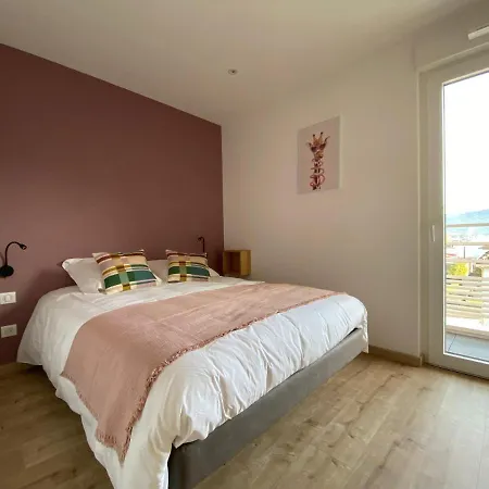 L'escampette, Superbe Avec Terrasse Appartement