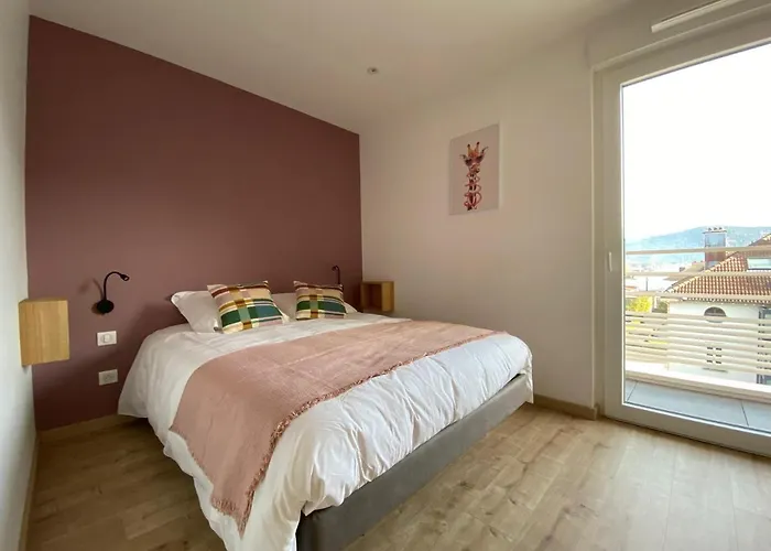 L'escampette, Superbe Avec Terrasse Appartement